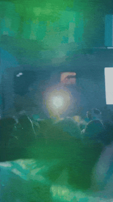 Fiesta en la fábrica